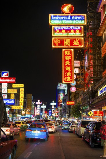 Shopping street with neon signs and street restaurants, nightlife, Yaowarat Road, Chinatown,