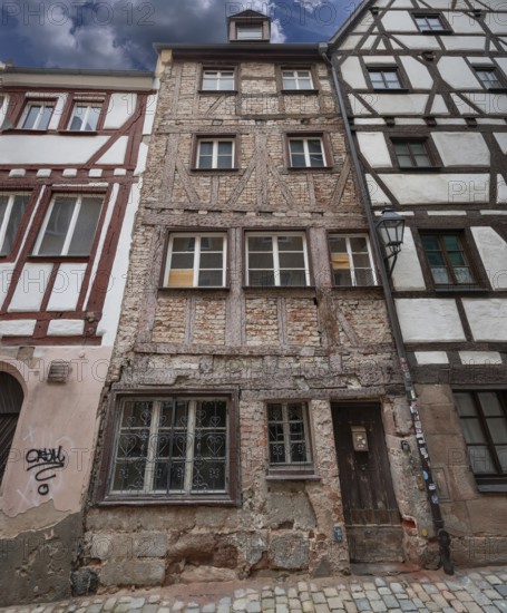 Historic, five-storey old town house being renovated by the Altsadtfreunde, Obere Krämergasse 3,