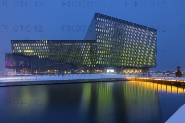 Harpa concert hall, Tónlistar- og ráðstefnuhúsið í Reykjavík, reflection, blue hour, winter,