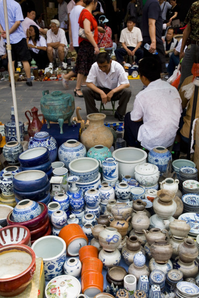 Panjiayuan Flea Market of Antiques,Beijing