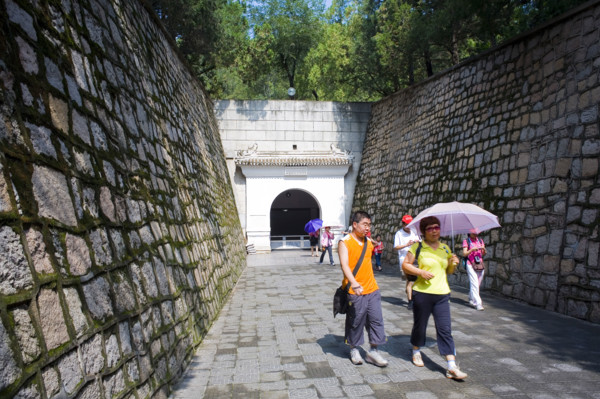the Ming Tomb in Beijing