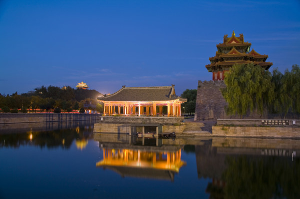 Night Scene of Corner Tower
