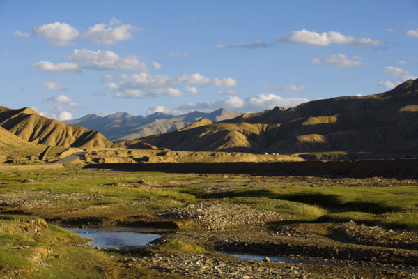 Mountain and river in Highland Area
