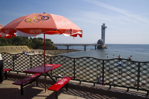 The Scene of the Beach in Dalian