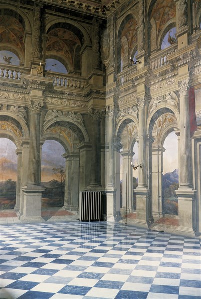 Cuchi White, Palazzo Lancellotti ai Coronari, Rome