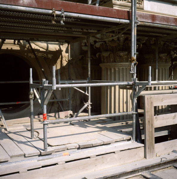 The Grand Louvre project (1981-1999)