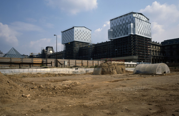 The Grand Louvre project (1981-1999)