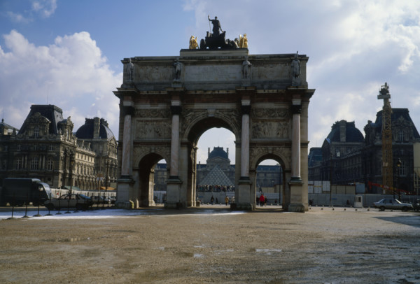 Travaux du Grand Louvre (1981-1999)
