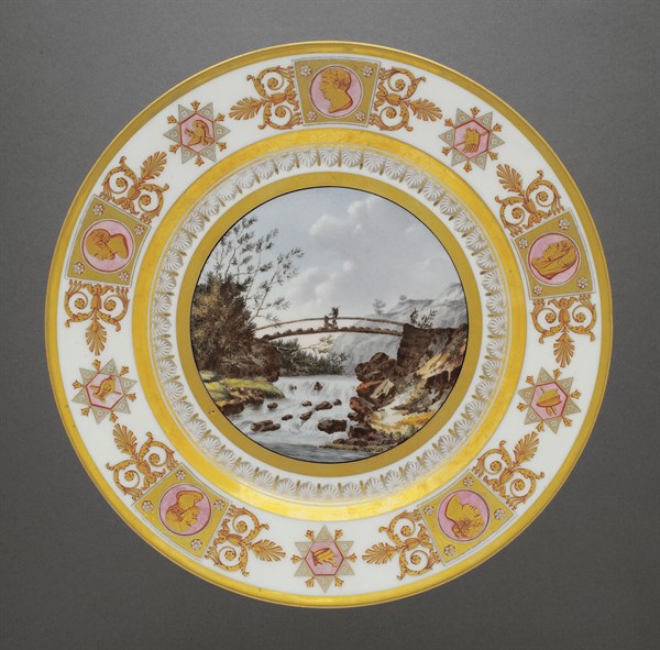 Dessert plate from the Suisses crockery set