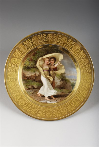 Assiette comportant une représentation de Paul et Virginie