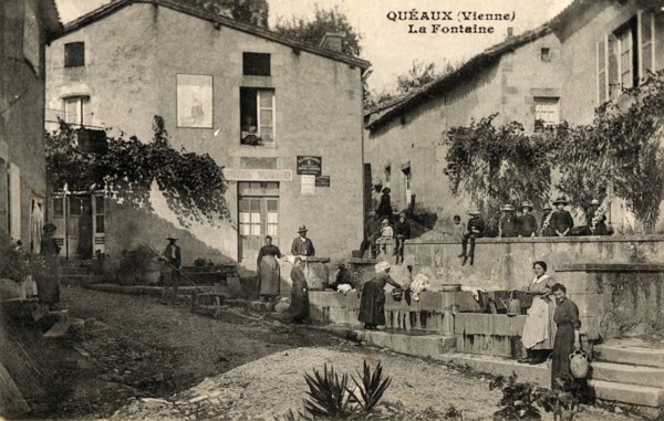 Fountain
Queaux