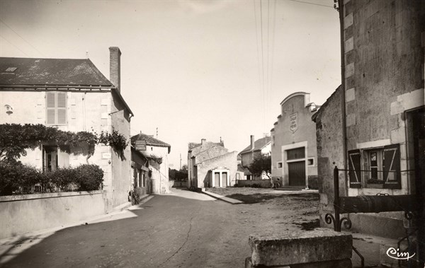SAINT-MARTIN-LA-RIVIERE