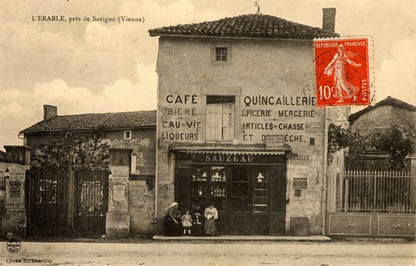 Shop
Savigné