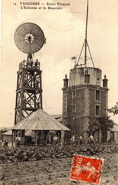 Vaujours,
Windmill and water tower