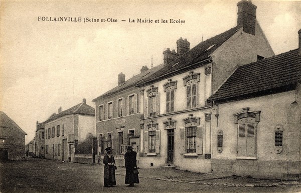 FOLLAINVILLE-DENNEMONT,
Town hall and school