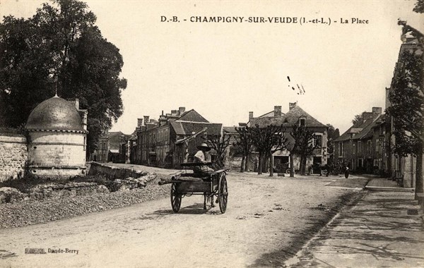 CHAMPIGNY-SUR-VEUDE