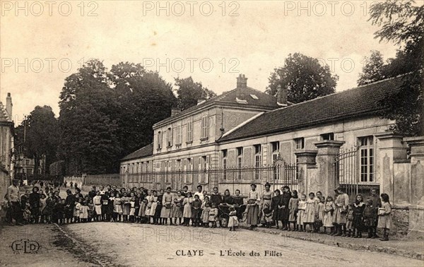CLAYE-SOUILLY
