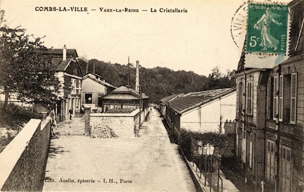 COMBS-LA-VILLE
