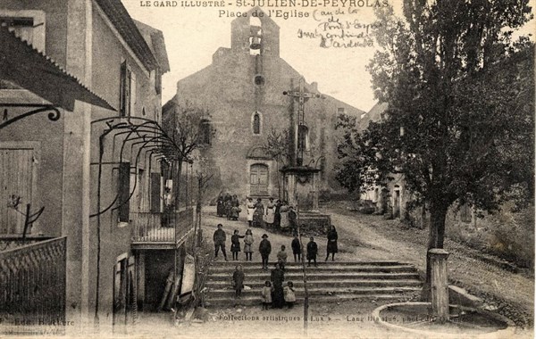 SAINT-JULIEN-DE-PEYROLAS