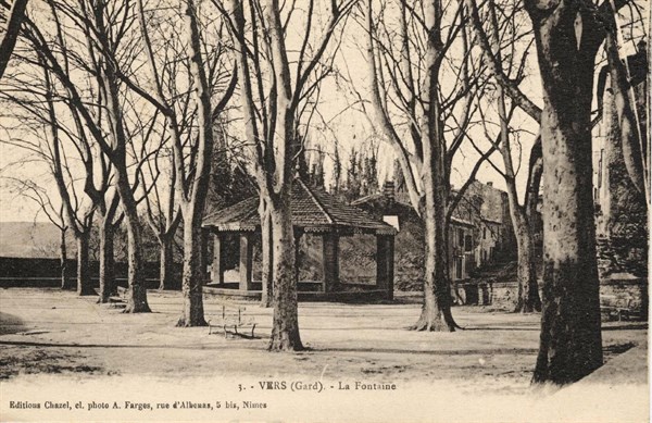 VERS-PONT-DU-GARD