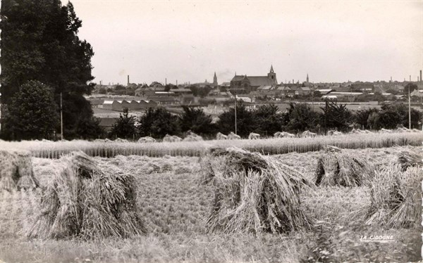 NEUVILLE-EN-FERRAIN
