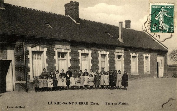 RUE-SAINT-PIERRE