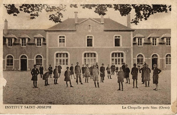 CHAPELLE-PRES-SEES