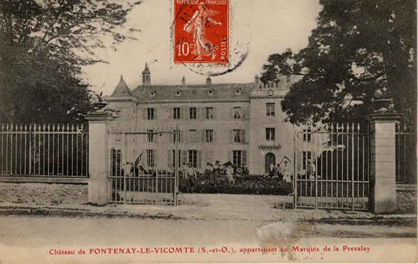 FONTENAY-LE-VICOMTE