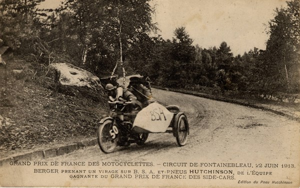 MOTOS