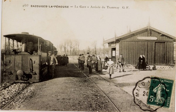 BAZOUGES-LA-PEROUSE