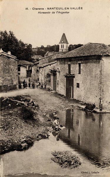 NANTEUIL-EN-VALLEE