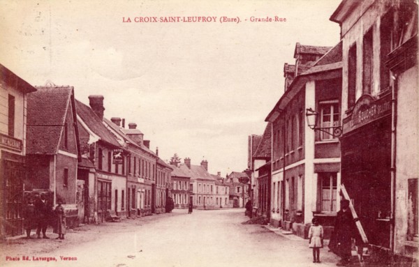 CROIX-SAINT-LEUFROY