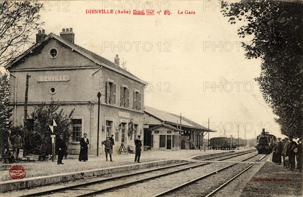 DIENVILLE. Département : Aube (10). Région : Grand Est (anciennement Champagne-Ardenne)