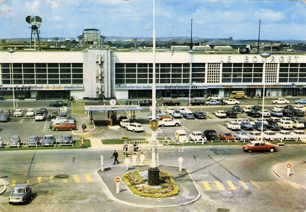 BOURGET