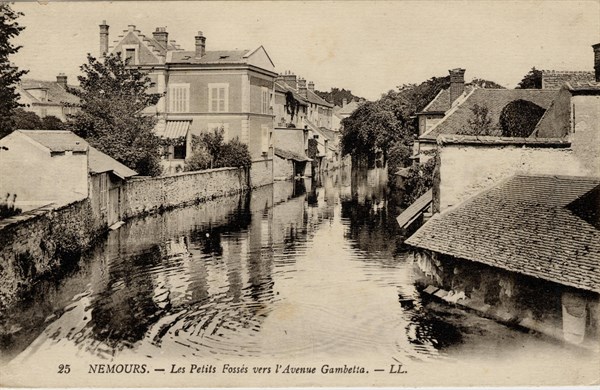 Nemours