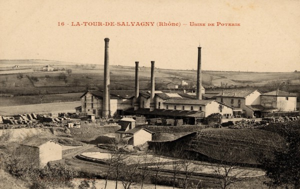 TOUR-DE-SALVAGNY