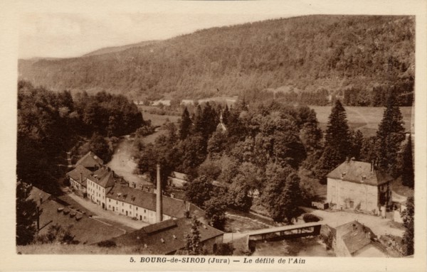 BOURG-DE-SIROD