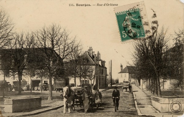 BOURGES
