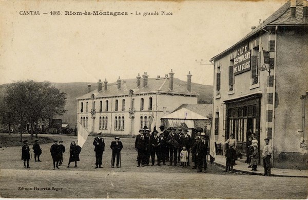 RIOM-ES-MONTAGNES