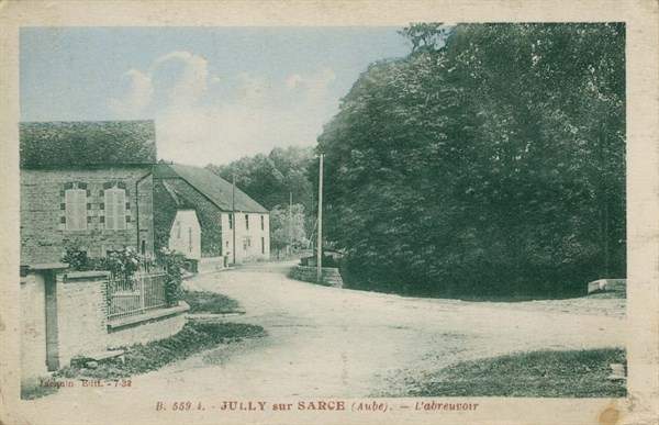 JULLY-SUR-SARCE