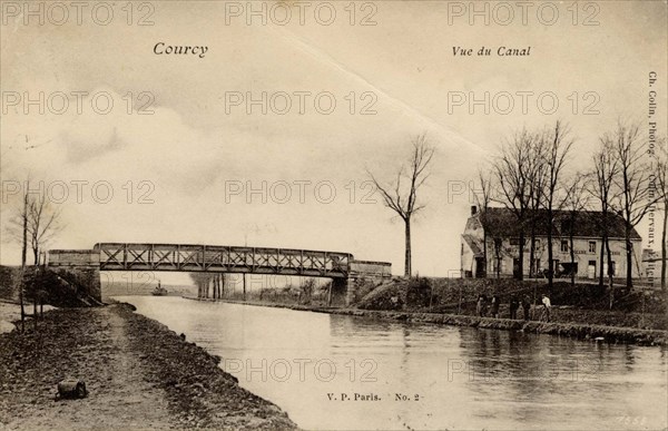 COURCY