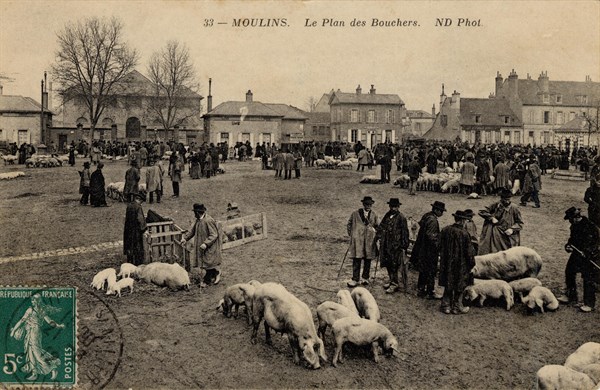 MOULINS