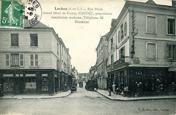 Loches