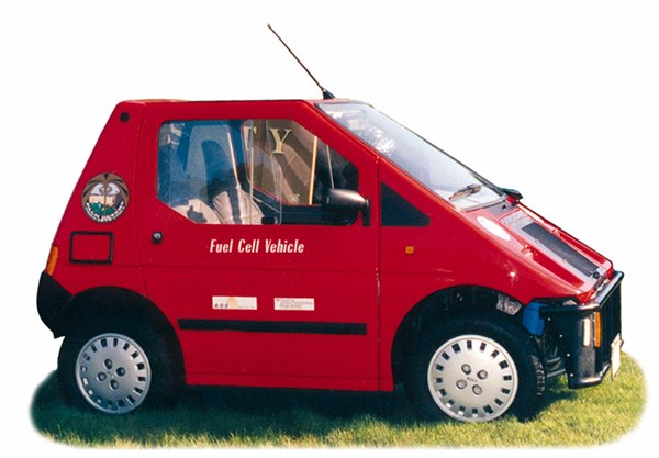 The first combustible battery car ever marketed