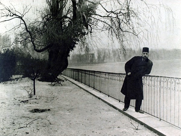 Moulaï Hafid in exile (1926)