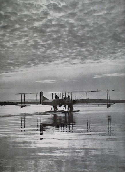 Military hydroplanes in the Mediterranean Sea, 1926