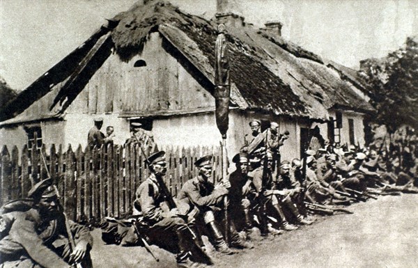 Bukovina recaptured from the  Austro-Hongarians by Russian troops (1916)