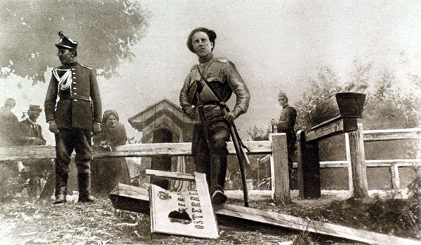 Russians and Rumanians on the Bukovin border (1916)