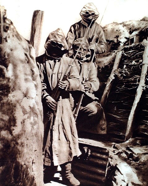 World War I. Soldiers wearing hoods to protect them against the use of poison gas by the Germans (1915)