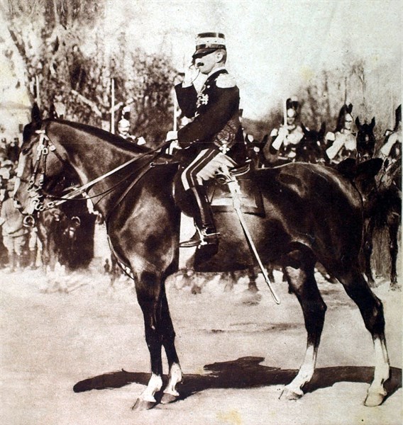Victor-Emmanuel III, king of Italy (1915)